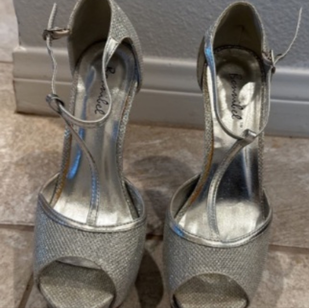 Bonnibel silver sparkle high heels